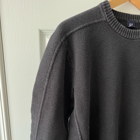 Gap men’s crew neck sweater - Picture 3 of 7